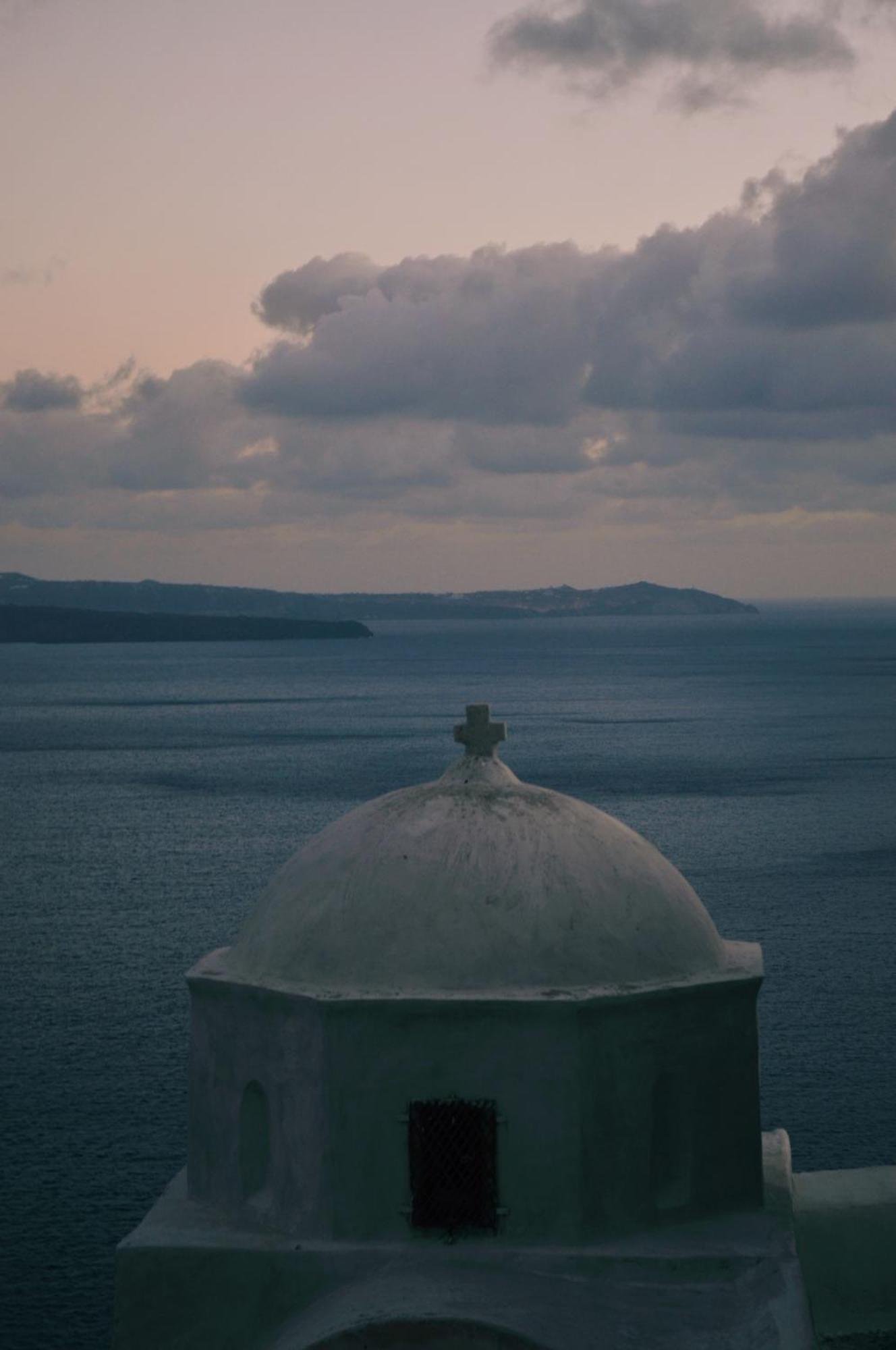 Nastram Suites Oia Luaran gambar