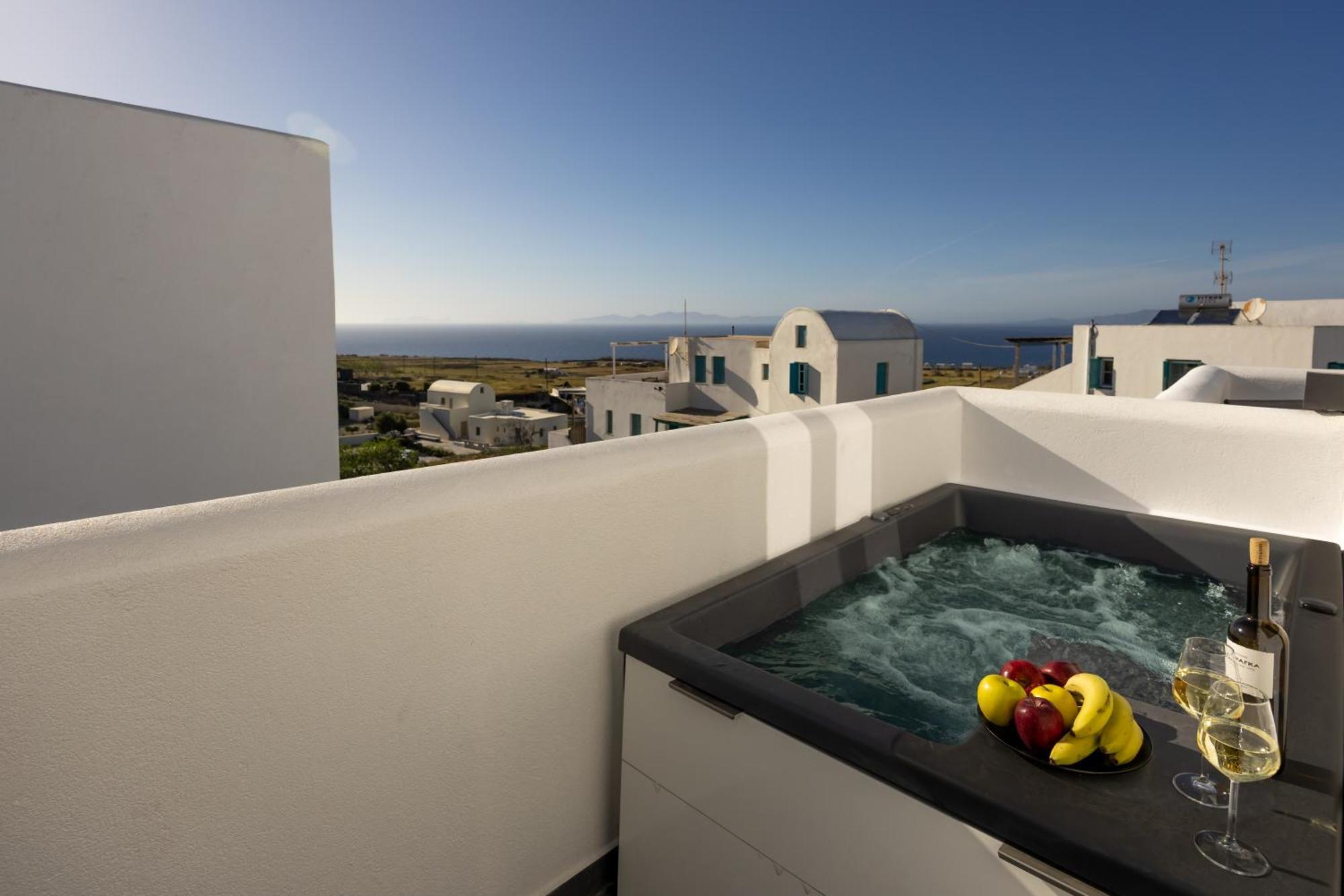 Nastram Suites Oia Bilik gambar